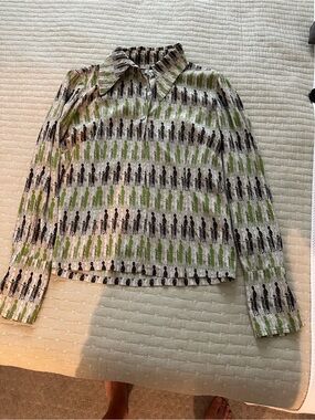 Rare Bill Burns Humanity silk Button-Down Shirt. Like new pristine  condition